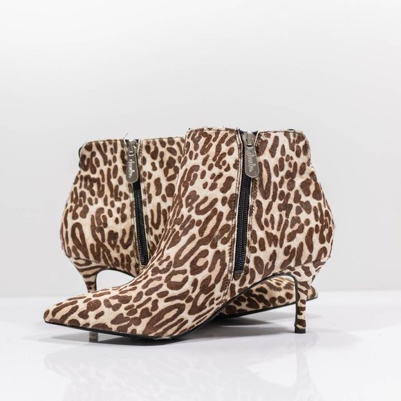 Charles David Albuquerque Leopard-Print Booties - Picture 7 of 15